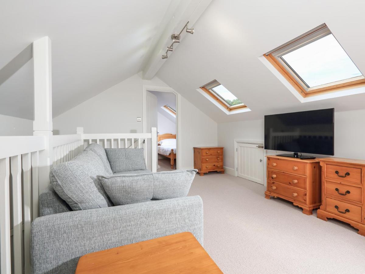 Keepers Lodge, Hillfield Village Дартмаут Экстерьер фото